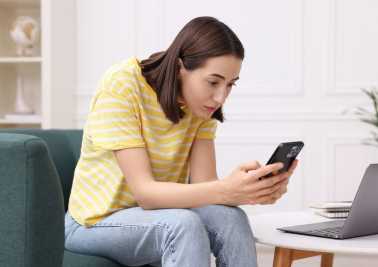 【河内長野】首こり・猫背でお困りのあなたへ｜整骨院が教える自宅ケアと施術のポイント