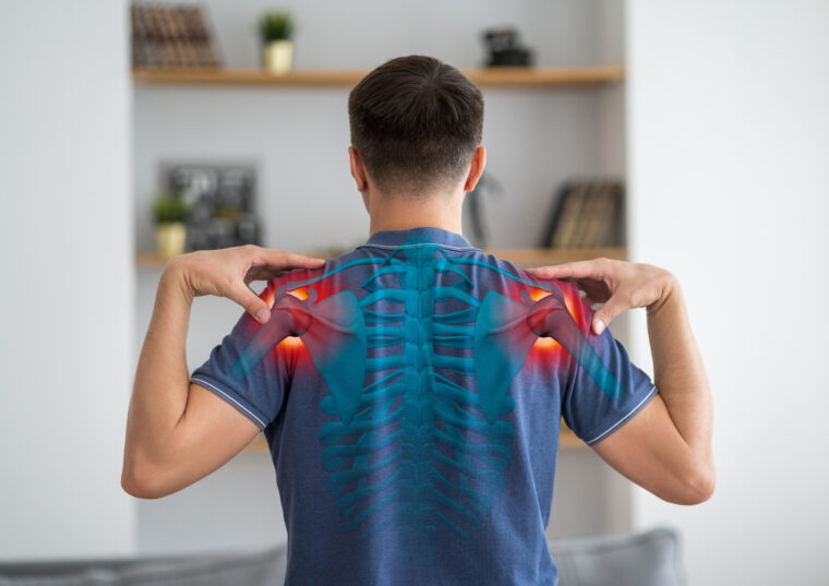 病院で異常なしと言われた肩の痛み…その本当の理由とは？